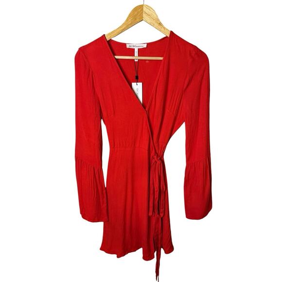 BCBGENERATION NWT $108 WOMENS BELL SLEEVES WRAP Dress Red XXS Rayon, Midi - Picture 2 of 10